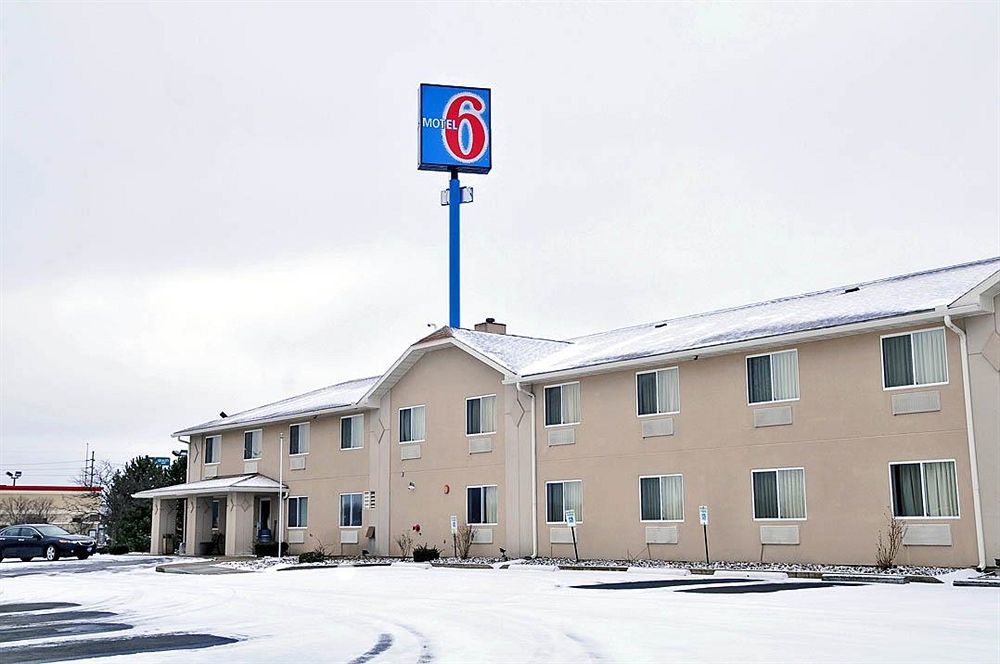 Motel 6-Barkeyville, Pa Exteriör bild